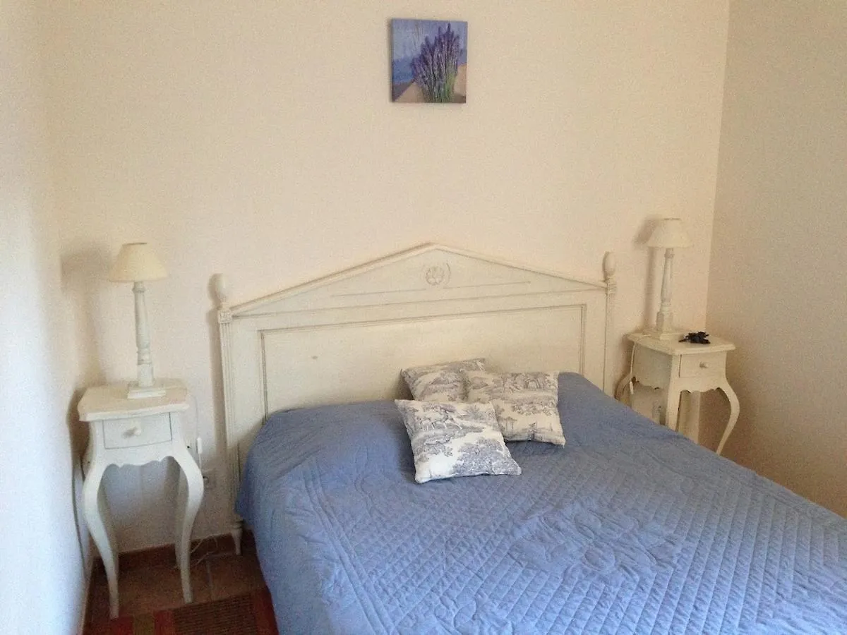 Le Claux du Puits by Ateya Vacances Saint-Trinit 0*,  France