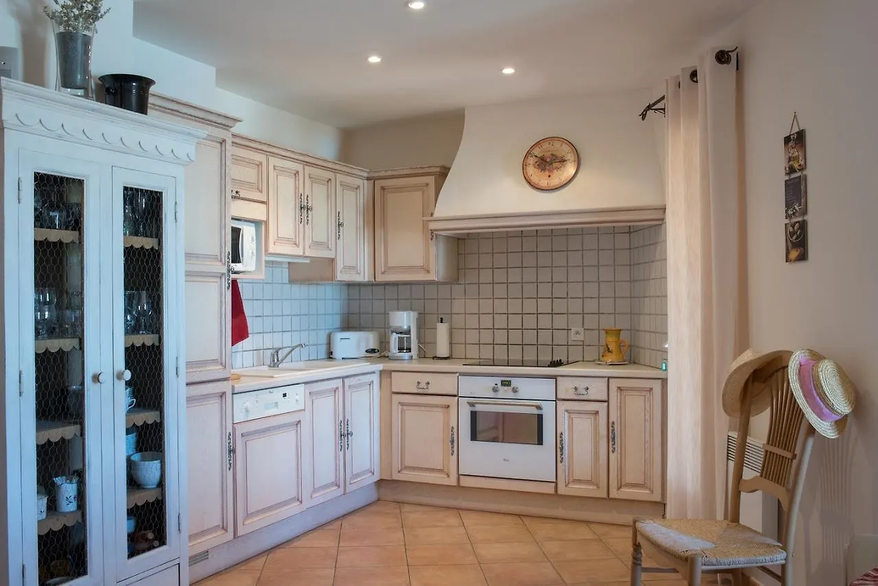 Le Claux du Puits by Ateya Vacances Saint-Trinit Villa